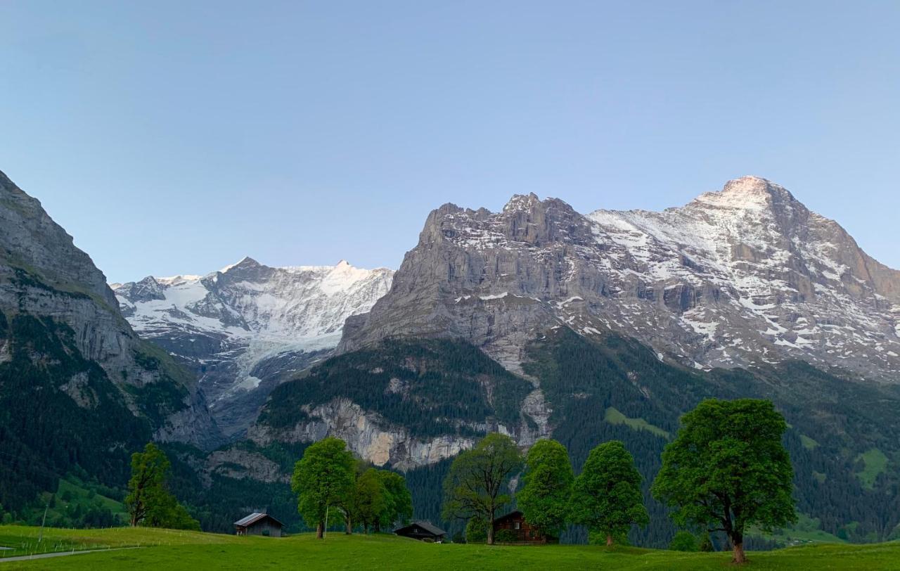 Apartamento Eiger, Jungfrau, Luxury Garden Grindelwald